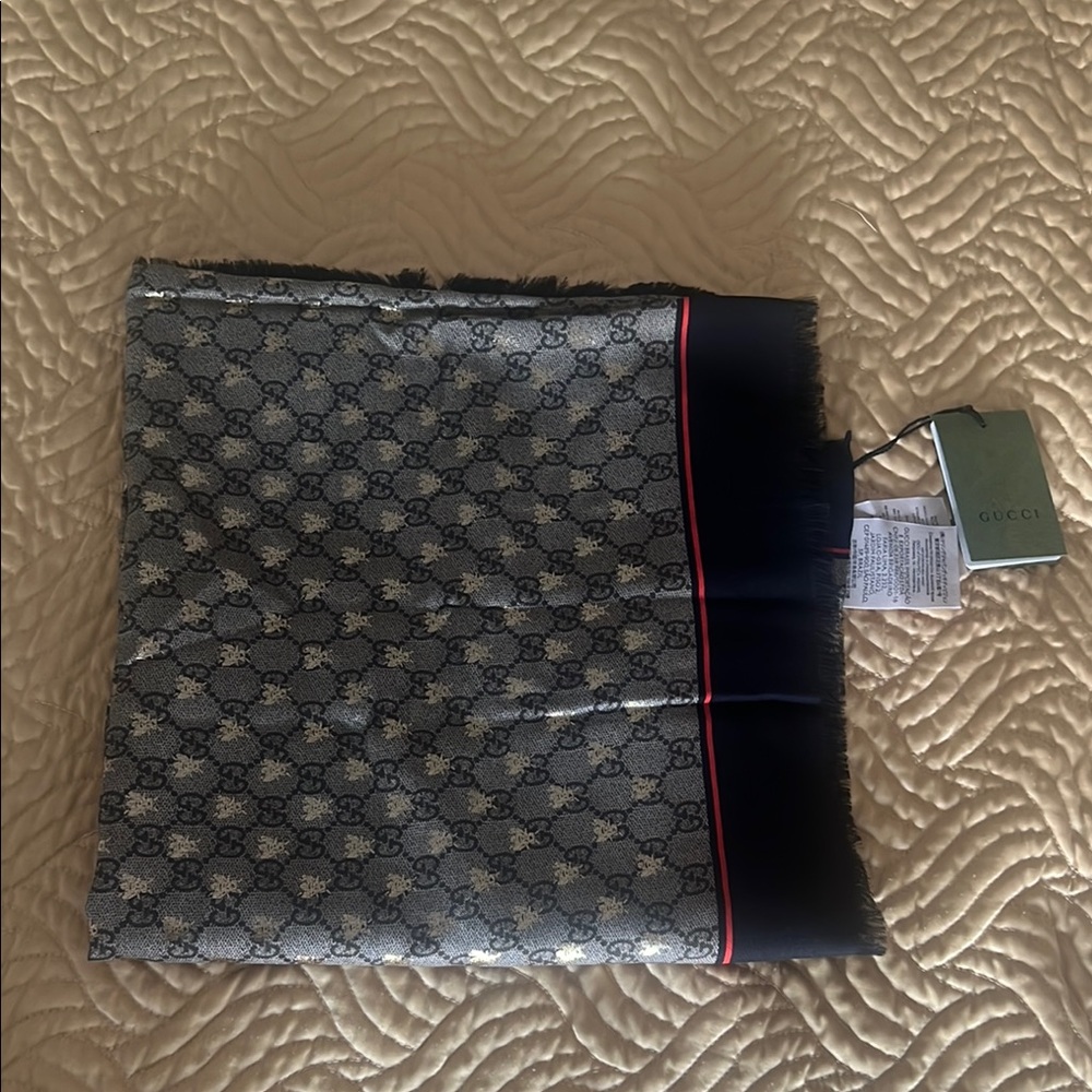 Gucci Silk Scarf Monochromatic Bees